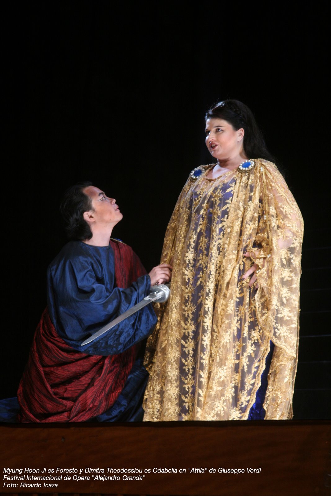 Myung Hoon y Theodossiou en Attila, de Giuseppe Verdi. II Festival Granda. Foto: Ricardo Icaza.