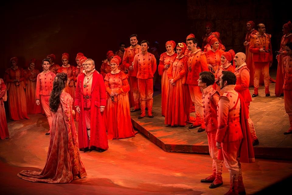 Romeo y Julieta, de Gounod. Producción de Jean Louis Pichon. (Foto: Patricio Melo - Teatro Municipal Santiago) 